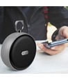 Bærbar Bluetooth højttaler med krog - TWS, 800mAh batteri, indbygget mikrofon, grå