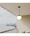 Ø20cm pendel loftlampe, mat sort - IP44, E27 fatning, opal hvid kugle, aluminium og plast, uden lyskilde