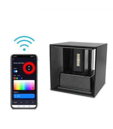 Cubic RGB+CCT lampe der viser moderne belysningsteknologi som alternativ til traditionelle mærker.